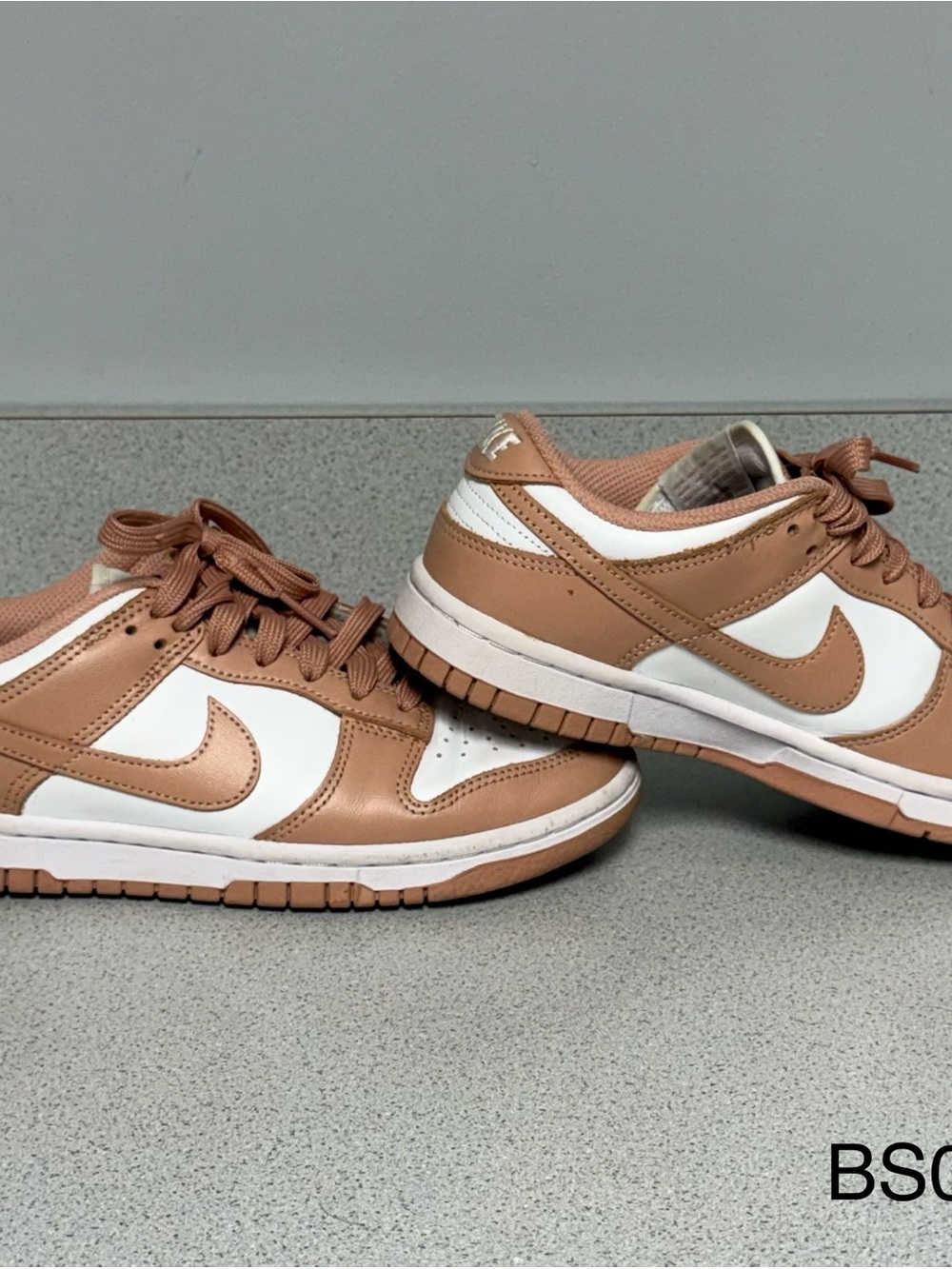 Nike Dunk Low Rose Whisper Pink White Sneakers Women’s Size 6